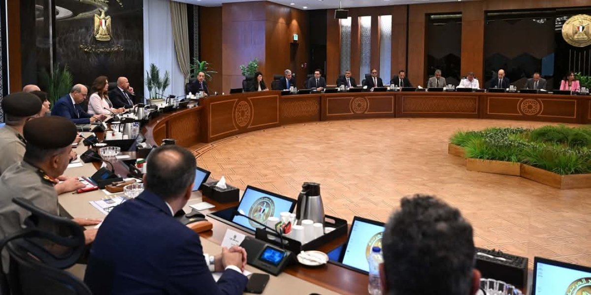 رئيس الوزراء يترأس اجتماع اللجنة العليا لتنظيم فعاليات احتفالية افتتاح المتحف المصري الكبير
