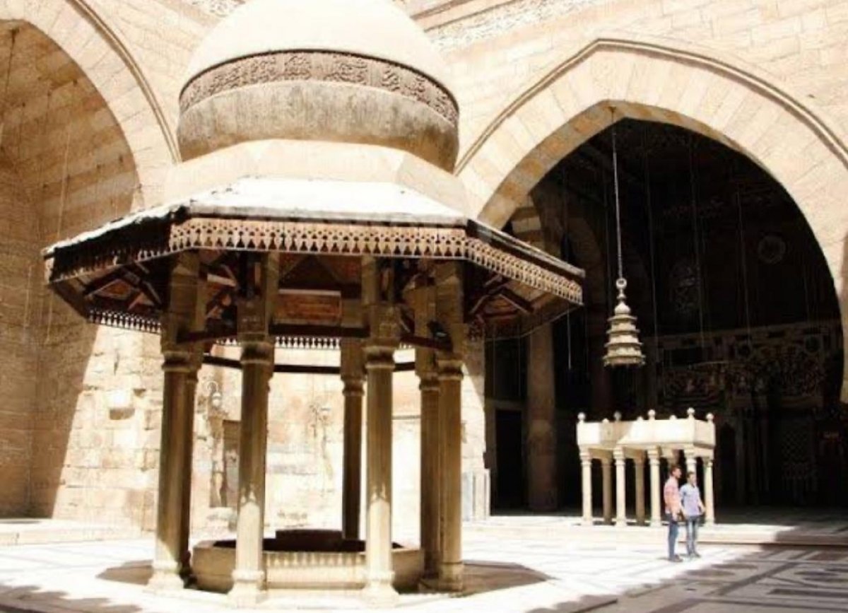 تعرف على خانقاة و مسجد السطان الظاهر برقوق 