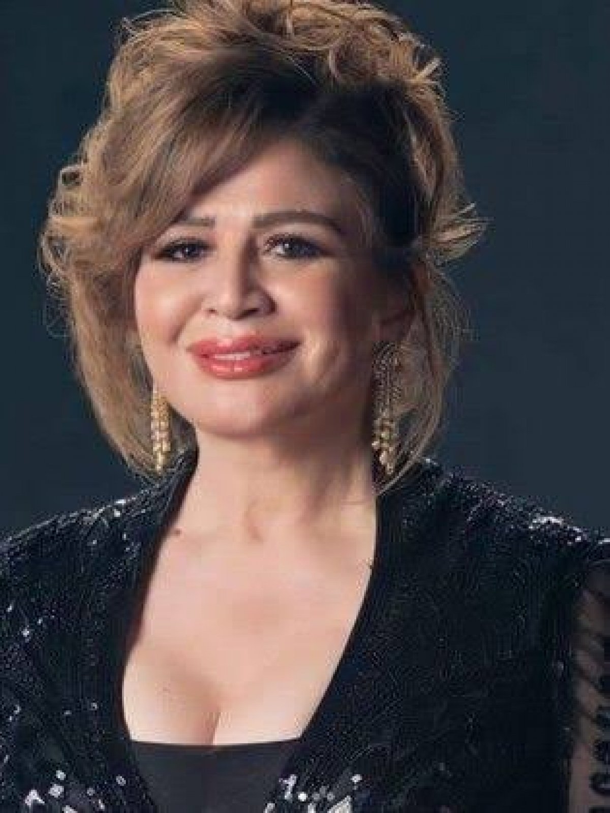 حبس المتهم بسرقة فيلا الفنانة إلهام شاهين 4 أيام