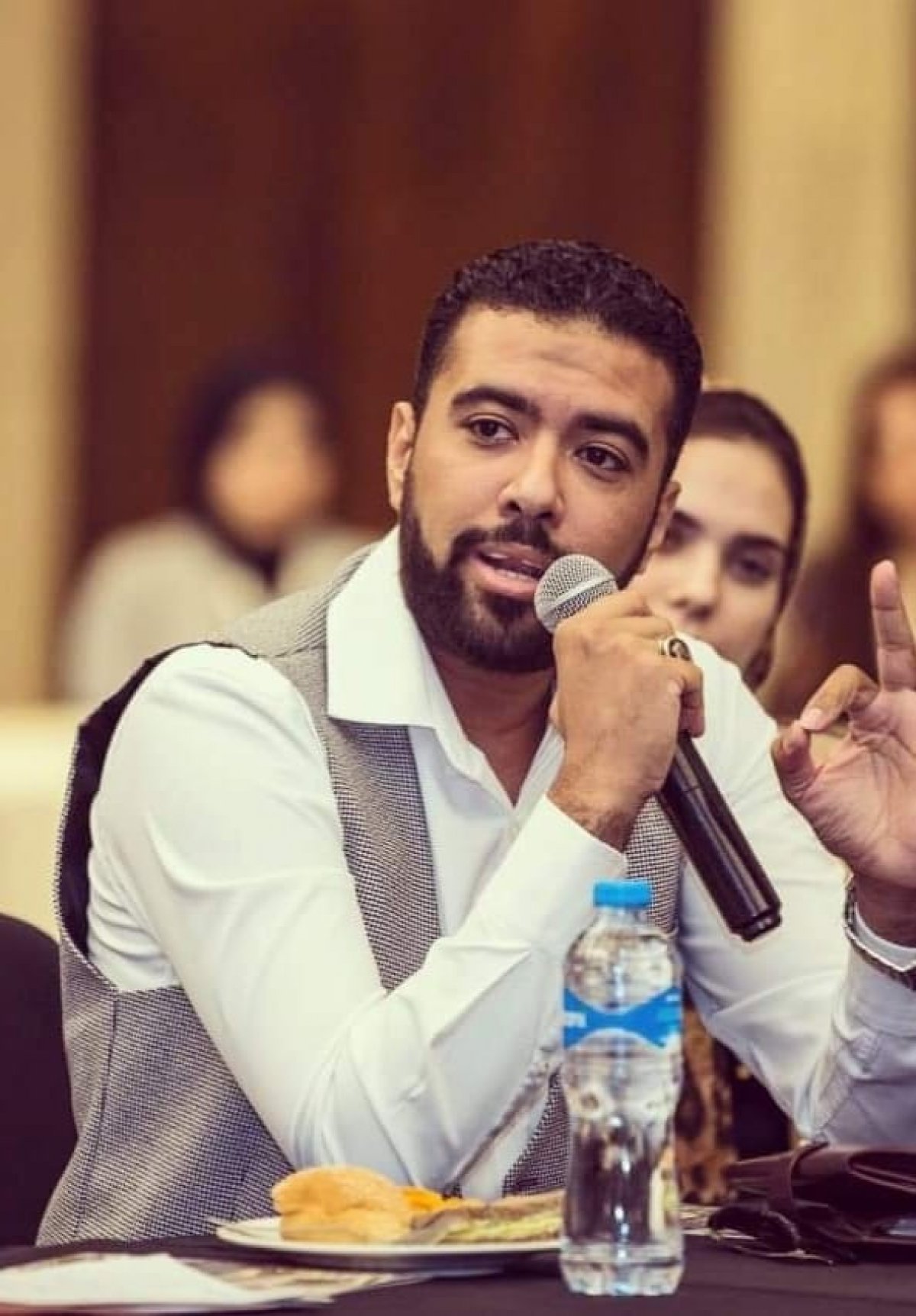 عبد الحميد الوزير:  قرار "المجتمعات العمرانية" بوقف بيع اراضى الأفراد يحجم من دخول غير المتخصصين للقطاع