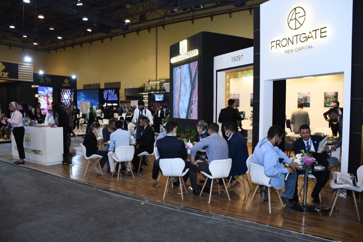 شركة “CCR للتطوير” تقدم عروضا مميزة بمشروع "فرنت جيت" خلال مشاركتها في معرض "نكست موف"
