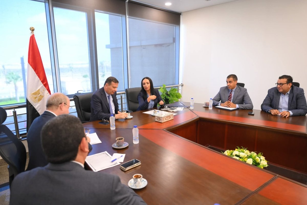 وزيرا التضامن الاجتماعي والزراعة واستصلاح الأراضي يبحثان الشراكة في إقامة معرض دائم لـ"ديارنا" لدعم وتمكين المرأة الريفية اقتصادياً