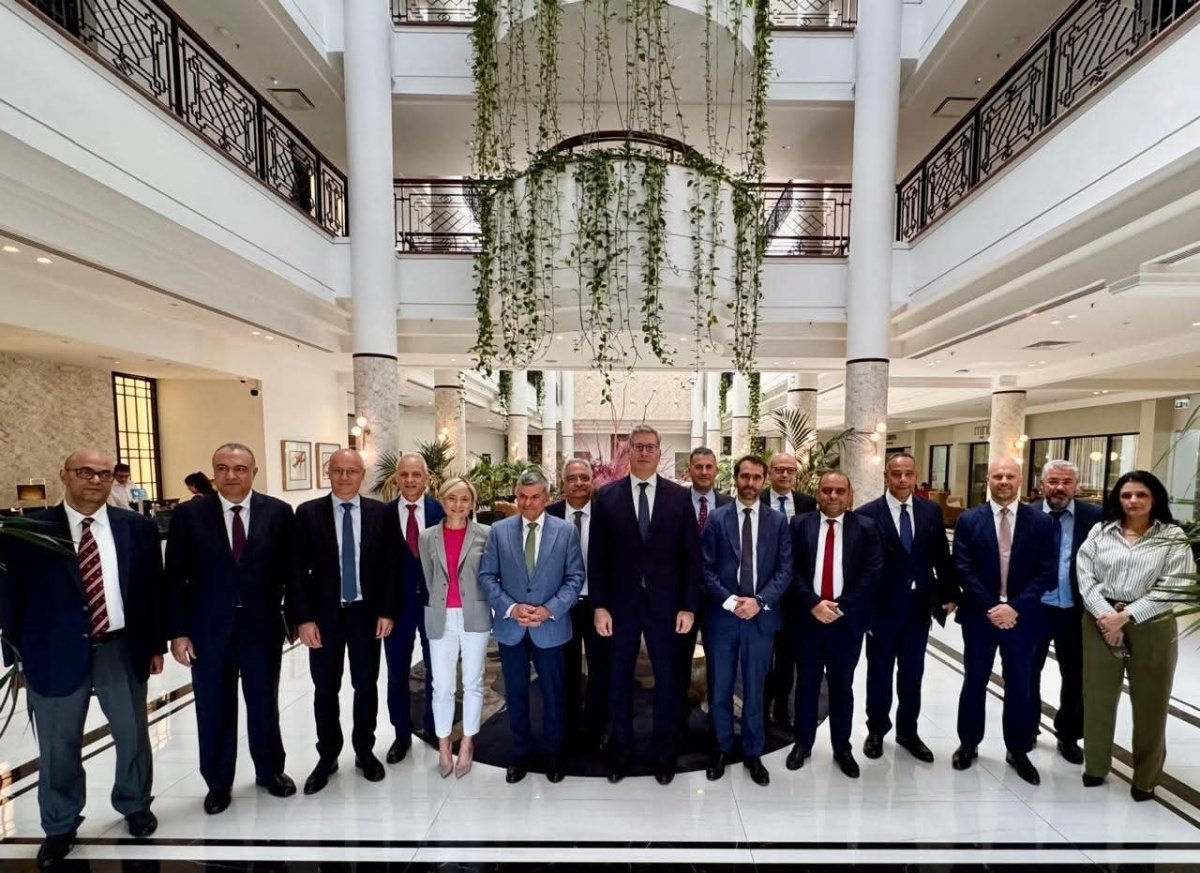 وزير البترول يعقد اجتماعًا مع وزير الطاقة والتجارة والصناعة القبرصي بالعاصمة القبرصية نيقوسيا لمتابعة أعمال مشروع تنمية حقل "كرونوس" القبرصي