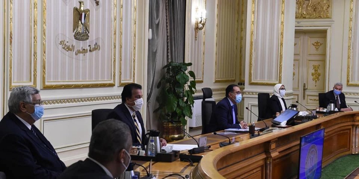 العودة للعمل بالمواعيد الصيفية لفتح وغلق المحال والمولات التجارية والمقاهي والكافيهات وغرامة وغلق يصل إلى شهر للمخالفين