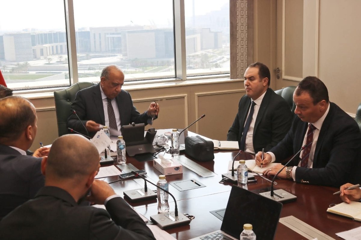 وزير الكهرباء يبحث مع المدير العام لهيئة الدولة للطاقة النووية الروسية ورئيس الهيئة العربية للتصنيع توطين صناعة الأنظمة والمعدات والمهمات 