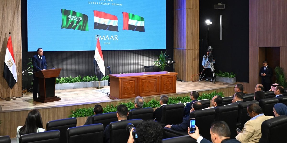 عقب حضوره مراسم توقيع عقود شراكة بين شركتي "إعمار مصر" و"سيتي ستارز".. مدبولي: المشروع نقلة نوعية حقيقية على سواحل البحر الأحمر