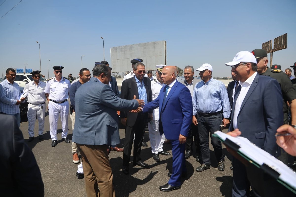 نائب رئيس مجلس الوزراء للتنمية الصناعية وزير الصناعة والنقل يعلن في ختام جولته التفقدية بمواقع العمل بمشروع  تطوير ورفع كفاءة وصيانة الطريق الدائري الإقليمي