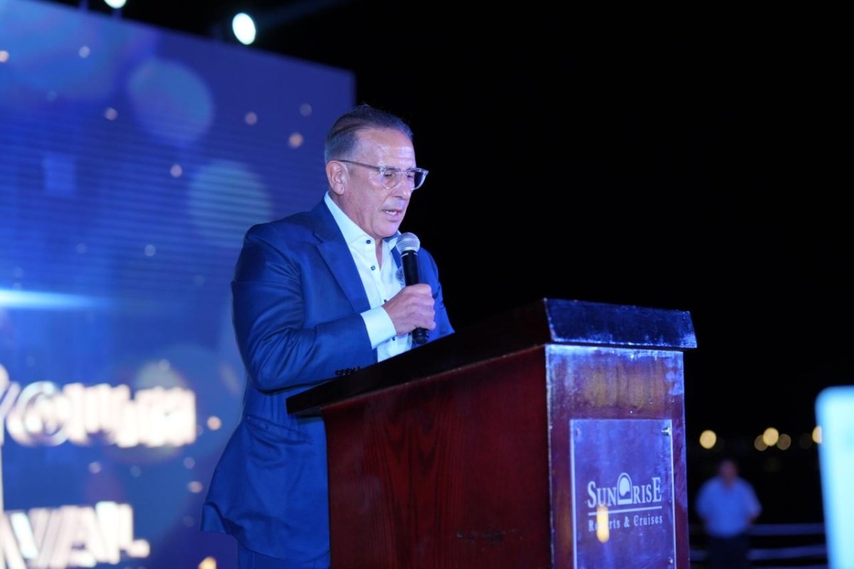 انطلاق مهرجان الغردقة لسينما الشباب.. و«الشاعر» يؤكد: المهرجانات أداة فعّالة للترويج السياحي 