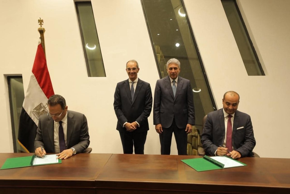  السياحة و الاتصالات يتعاونان لتطوير المواقع الأثرية  والتحول الرقمي