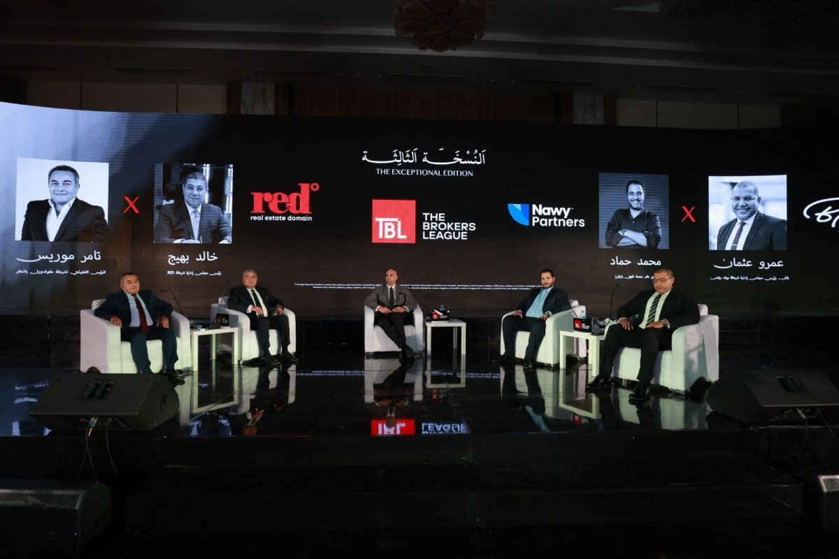 خبراء: السوق المصري يعزز جاذبيته للمستثمرين مع ضرورة تنظيم قطاع التسويق العقاري