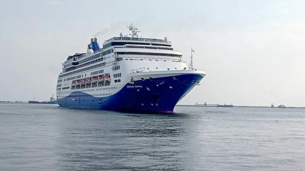  ميناء غرب بورسعيد يستقبل السفينة السياحية CELESTYAL JOURNEY وعلى متنها 900 فرد بين سائح وطاقم من جنسيات مختلفة