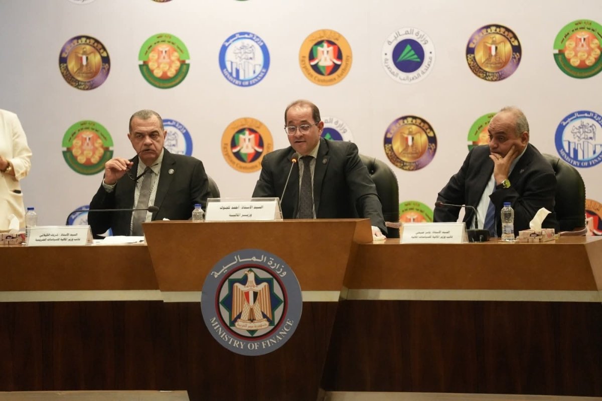 المالية: أولوية قصوى لتعزيز الاستثمار في العنصر البشرى ببرامج ومبادرات وأفكار مبتكرة