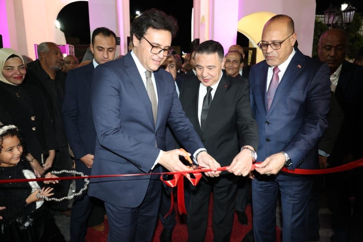 وزير الثقافة يفتتح "قصر ثقافة الغردقة" بعد تطويره ورفع كفاءته