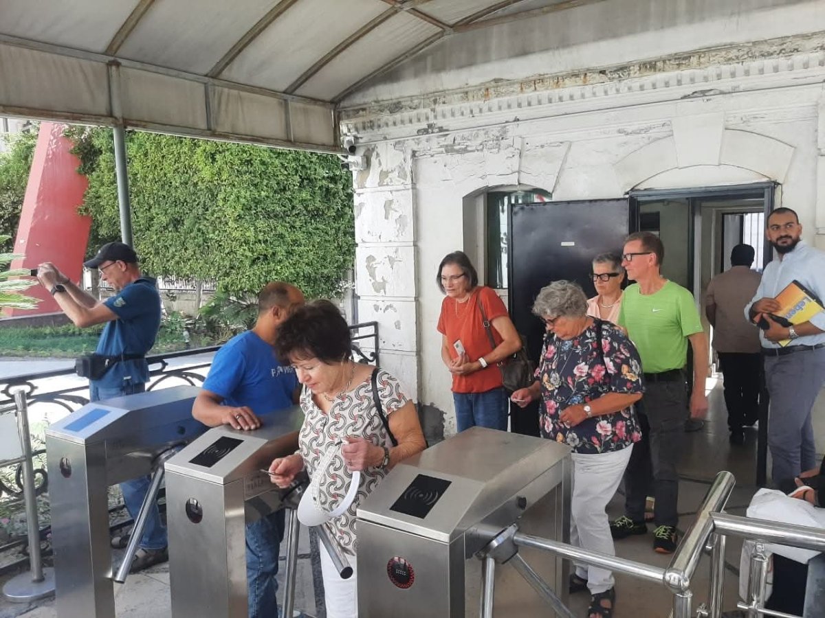 تركيب وتشغيل ماكينة للحجز الذاتي بمقابر كوم الشقافة لزيارة المواقع الأثرية والمتاحف بالإسكندرية