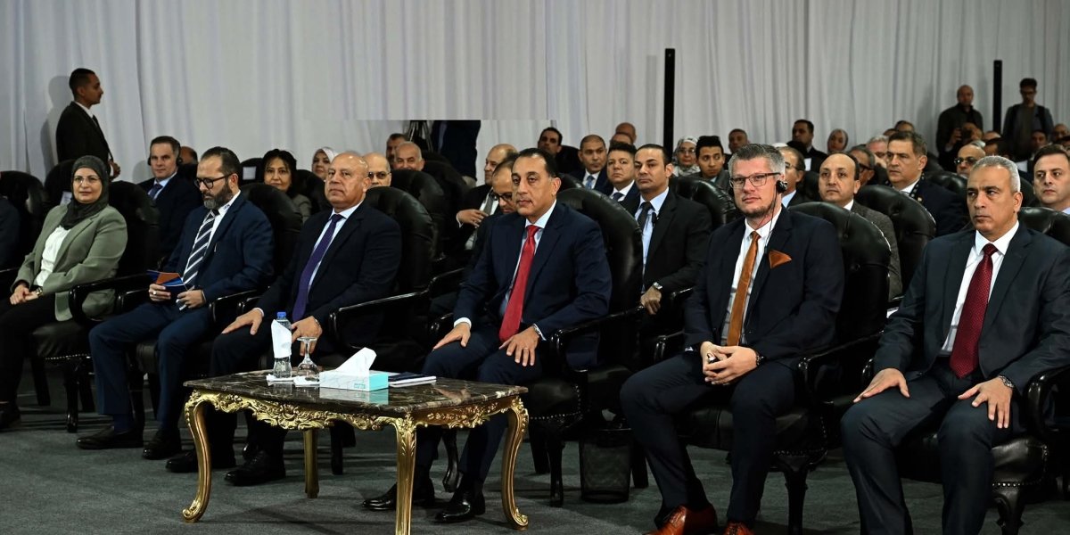 رئيس الوزراء يفتتح مصنع "ليوني مصر" العالمية لضفائر السيارات بمدينة بدر