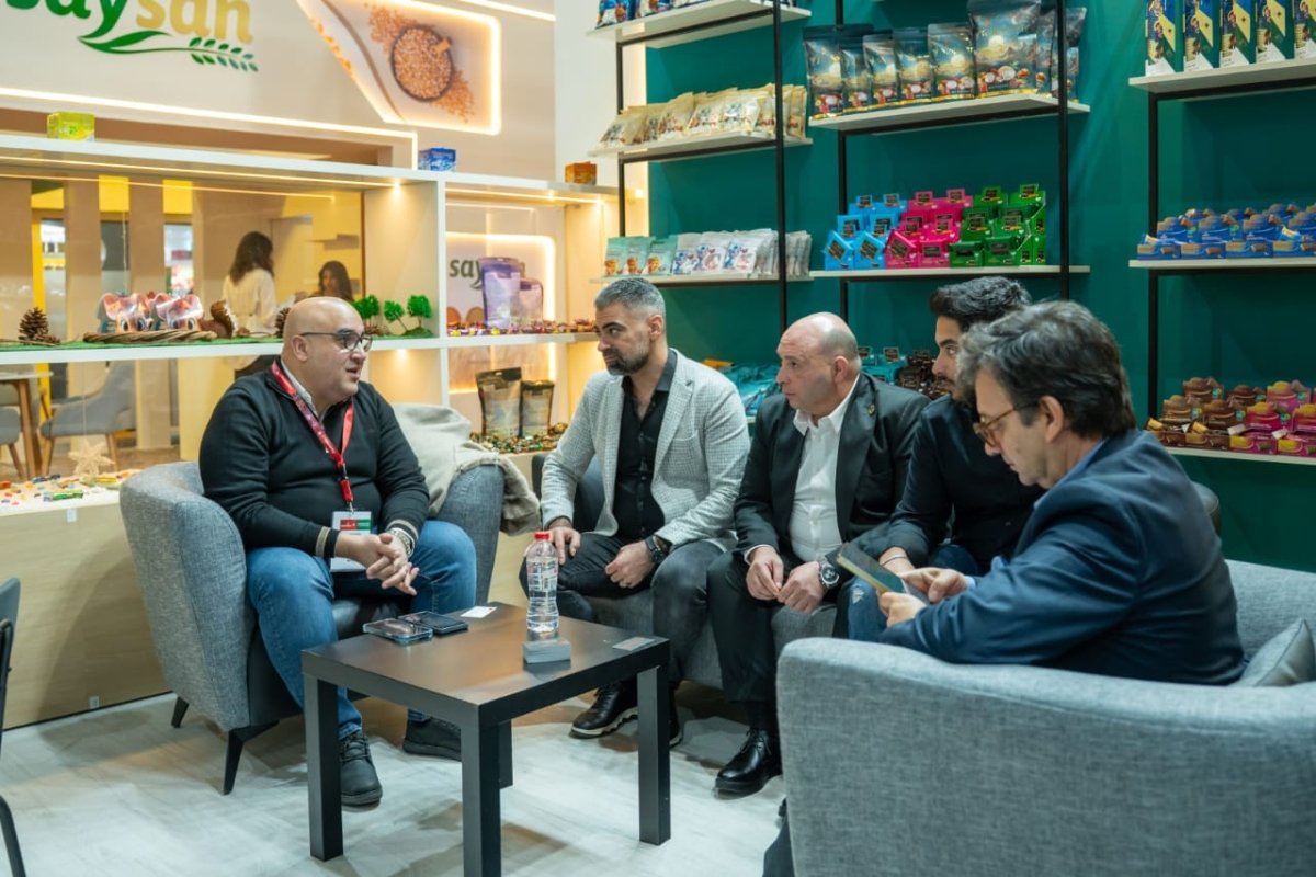 "إم أو جروب" تستهدف 12 مليون دولار صادرات من الشكولاتة والحلوى خلال 2026