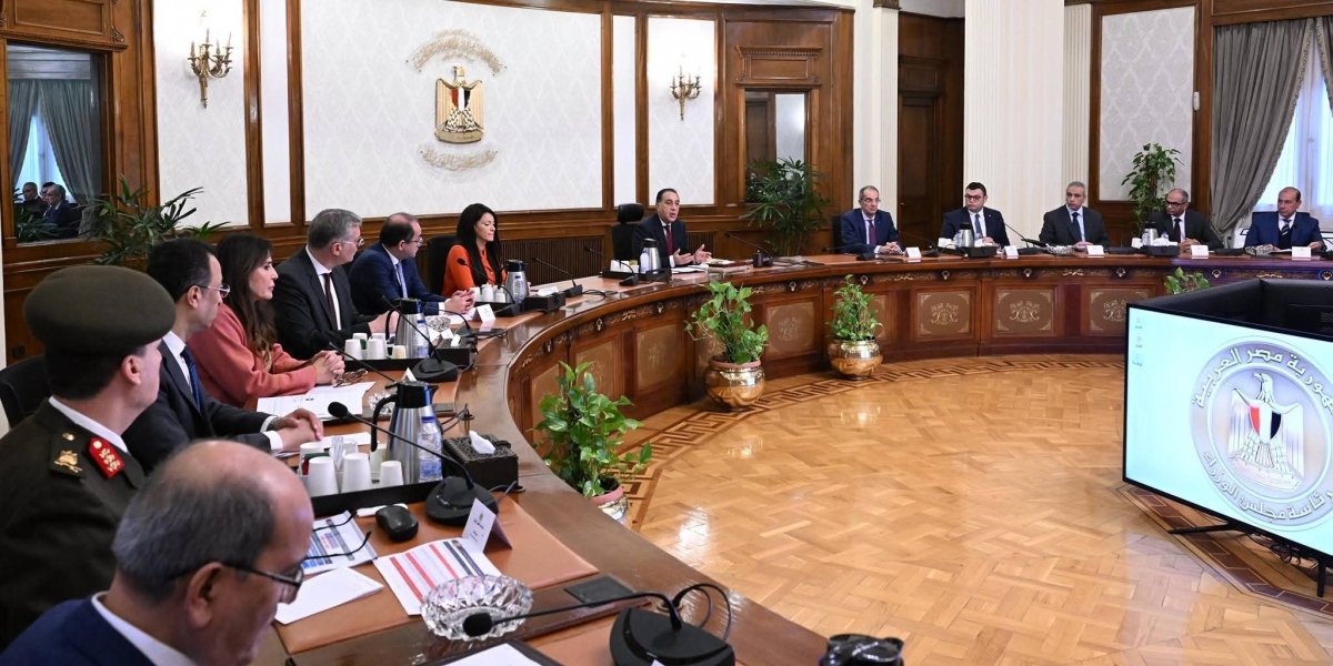 رئيس الوزراء يتابع موقف تسليم وتشغيل المشروعات المُنفذة ضمن المرحلة الأولى بالمبادرة الرئاسية "حياة كريمة"&nbsp;