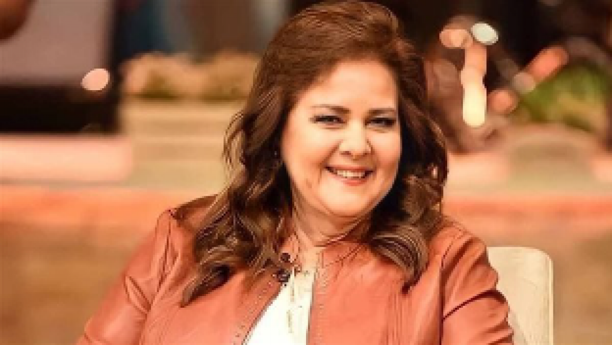 تشديد الإجراءات و تقليل الطاقم الطبي.. تفاصيل جديدة عن الحالة الصحية لدلال عبد العزيز