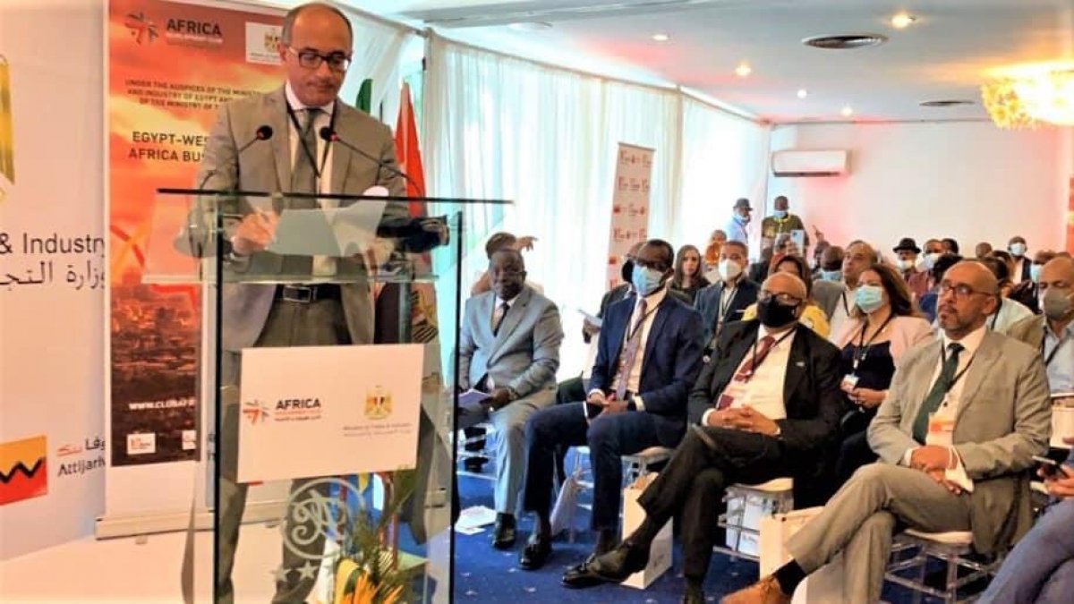 إنطلاق فعاليات منتدى الأعمال المصري الكاميروني بمشاركة ٦٥ رجل أعمال يمثلون ٤٢ شركة مصرية