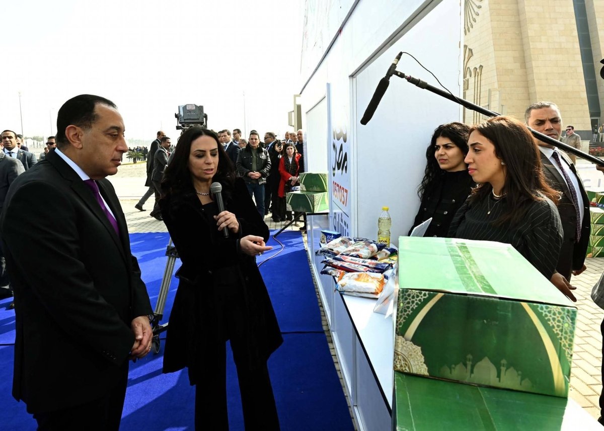 رئيس الوزراء يشهد إطلاق المبادرة الرئاسية "أبواب الخير"&nbsp; لدعم الأسر الأولي بالرعاية خلال شهر رمضان 