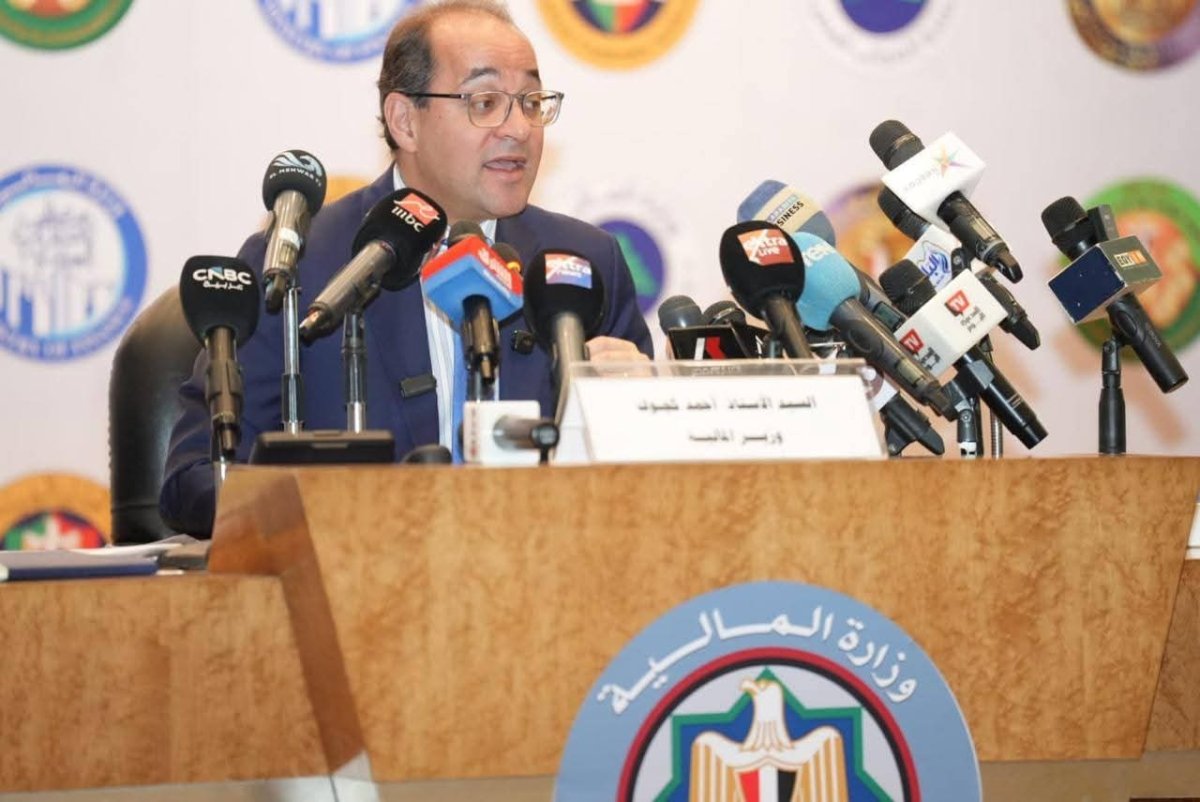 المالية: زيادة أجور العاملين بالدولة.. &laquo;معمول حسابها في الموازنة الجديدة&raquo;.. وستصرف مع مرتبات يوليو المقبل