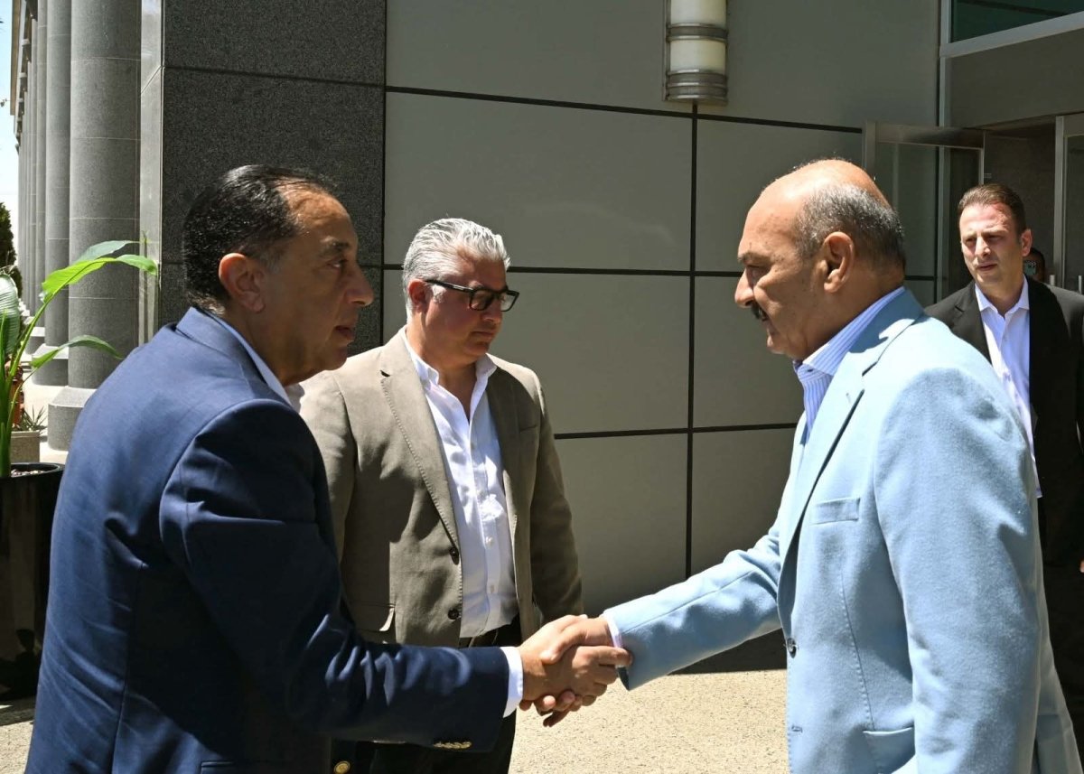 رئيس الوزراء يبدأ جولة موسعة لافتتاح 9 مشروعات صناعية بالمنطقة الاقتصادية لقناة السويس