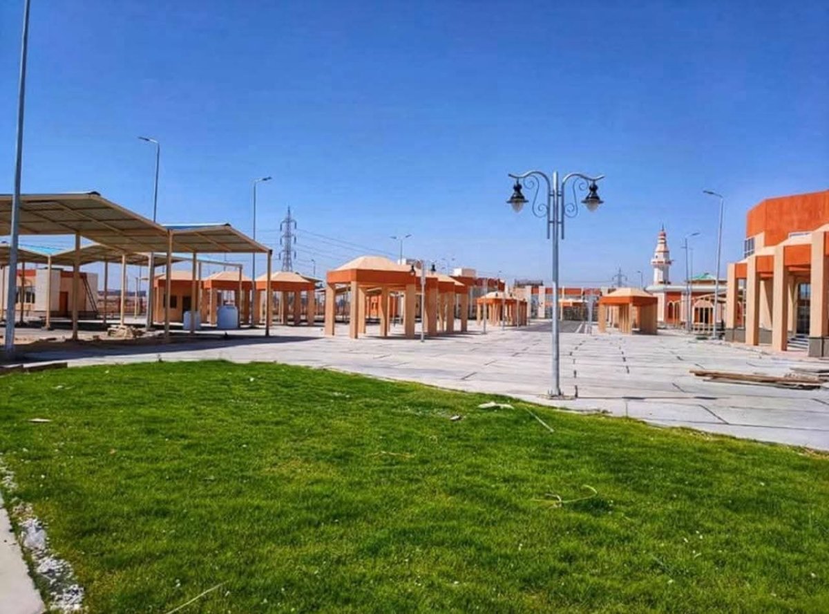 وزيرة الإسكان تتابع موقف تنفيذ عددٍ من المشروعات المختلفة وأعمال التطوير بمدن الصعيد الجديدة