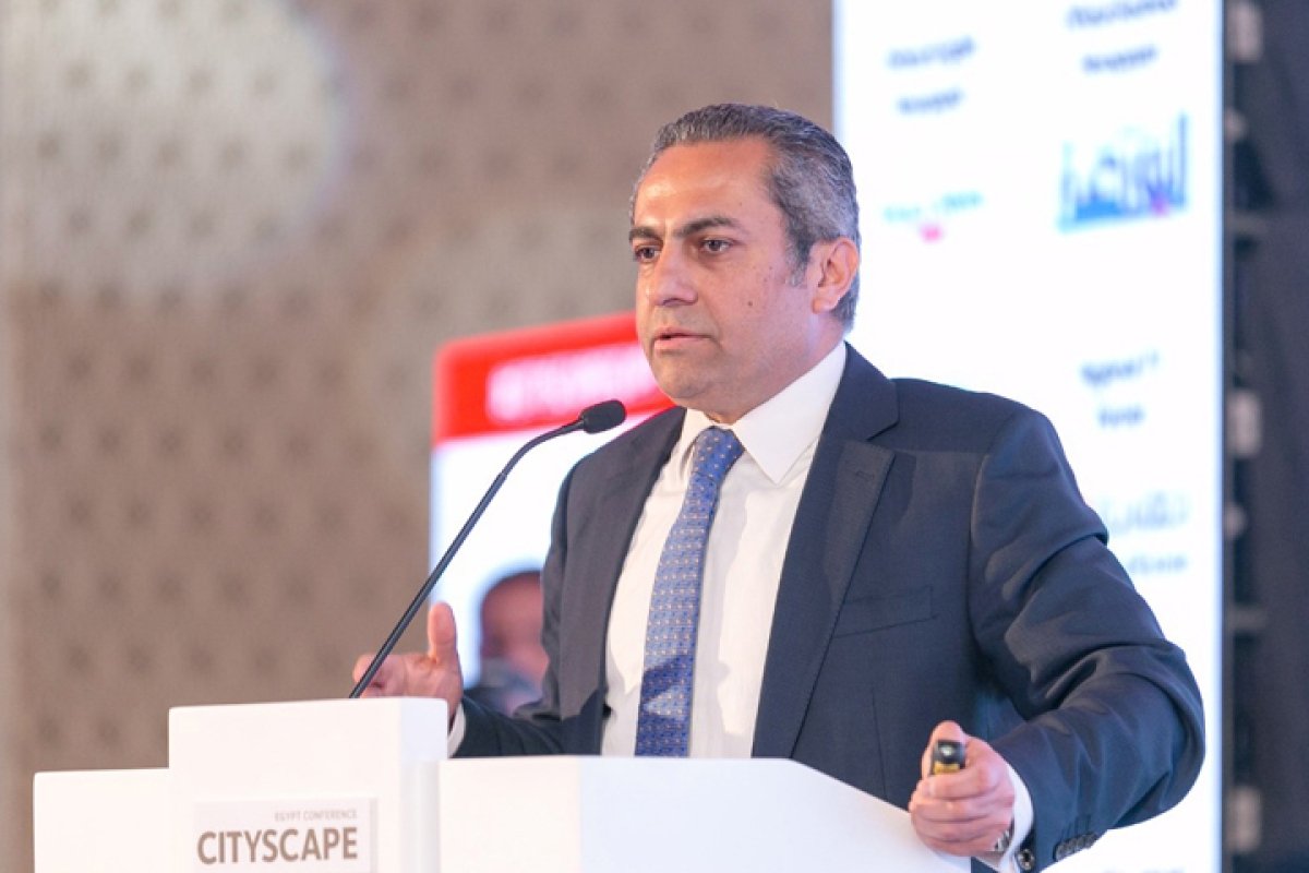 خالد عباس: العاصمة الإدارية الجديدة تحولت إلى مركز للإدارة والأعمال والاستثمار
