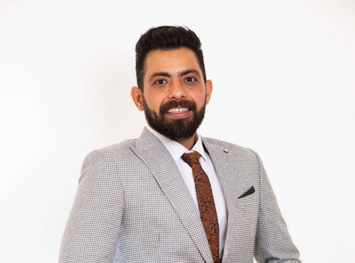 "أتوم للتطوير" تعين حسين مهران رئيسًا لقطاع المبيعات بالشركة