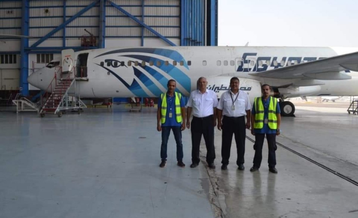 طاقم عمل مصر للطيران للصيانة والأعمال الفنية يحقق إنجاز جديد لطائرة الخطوط الجوية العراقية