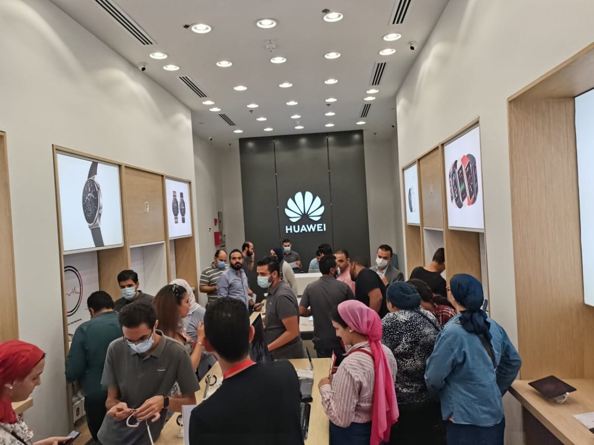هواوي تحافظ على ريادتها في خدمة العملاء بإطلاقها لأحدث فروع Experience Store في مصر