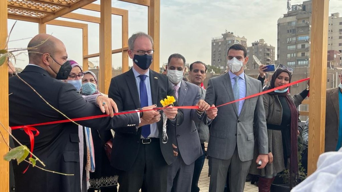 بحضور السفير السويدي بمصر أسترازينيكا و شجرة يفتتحوا مشروع "شجرة في المدرسة" بمدرسة الشيماء  الثانوية بنات