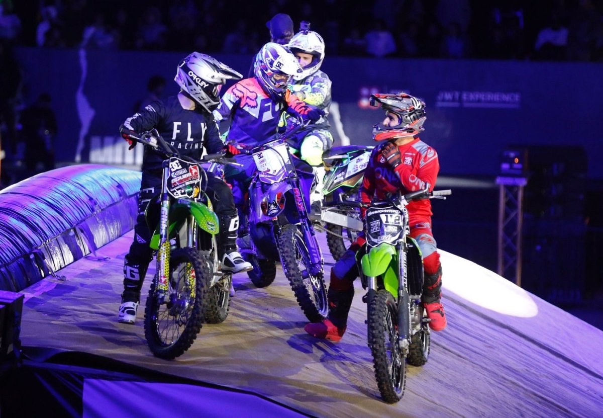 انطلاق فعاليات عرض Masters of Dirt في مكادي هايتس بالبحر الأحمر