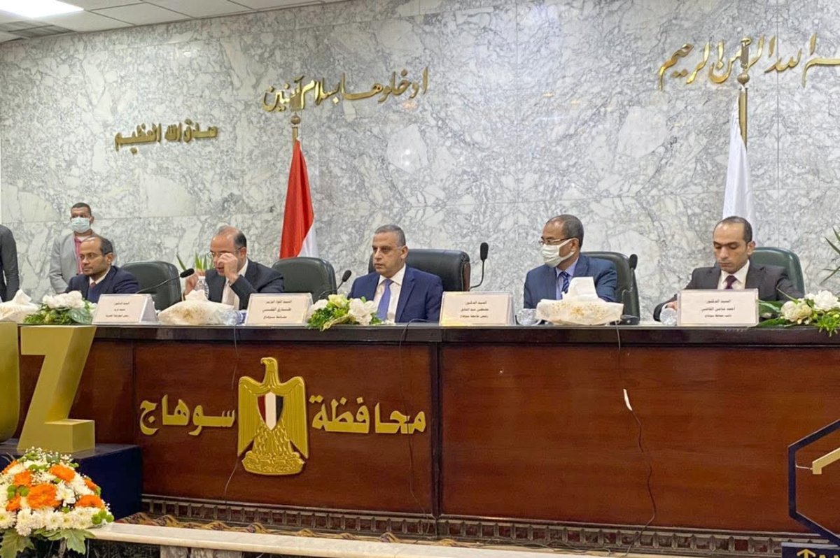 "البورصة" تطلق النسخة الثانية من مؤتمر (البورصة للتنمية) بسوهاج لمساعدة الشركات على النمو