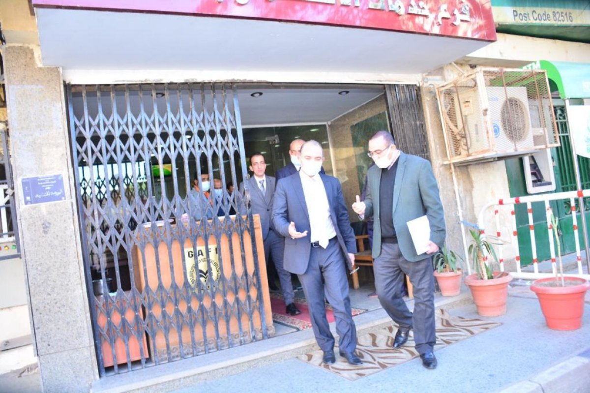 رئيس البورصة يتفقد مكتب البورصة بسوهاج لتقديم كافة أوجه الدعم والمساندة للشركات المقيدة والترويج للسوق