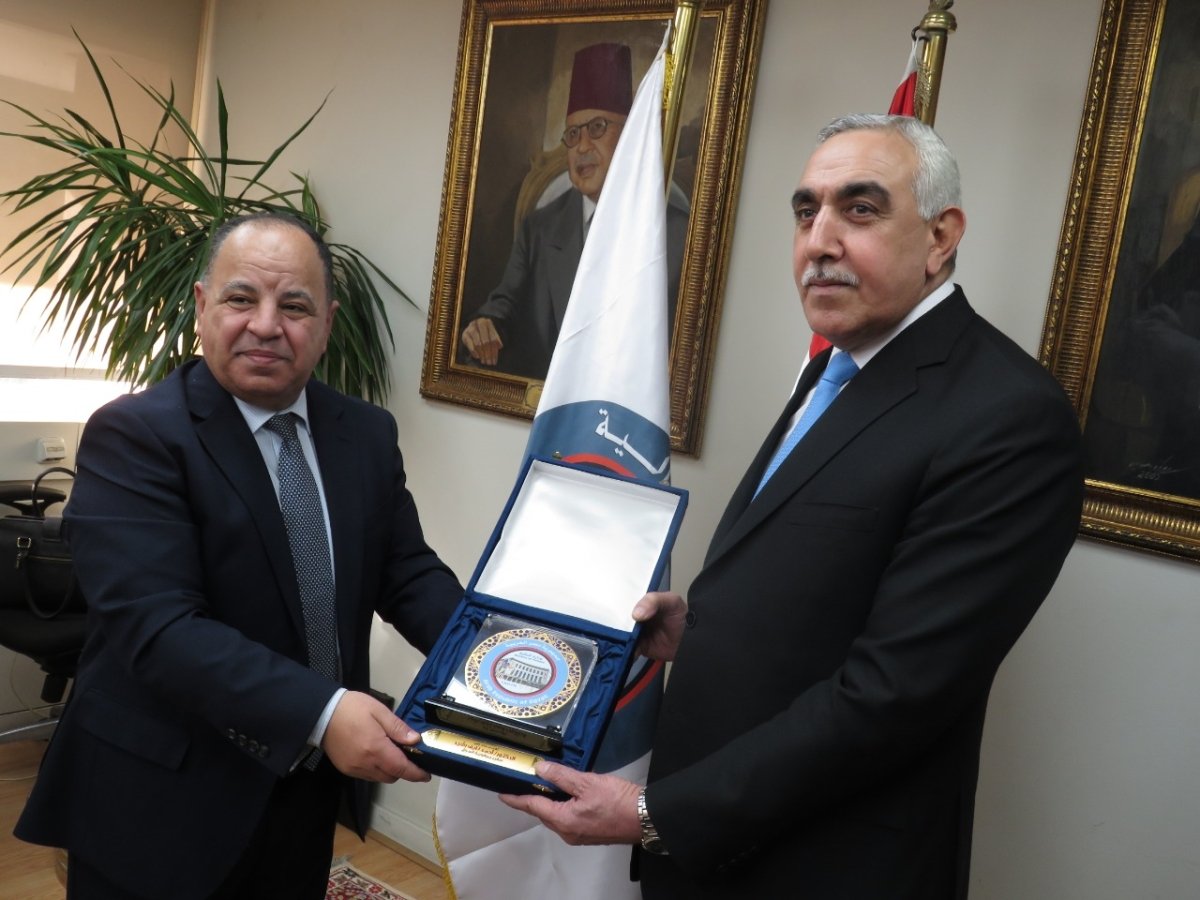 وزير المالية.. فى لقائه بمحافظ البنك المركزى العراقى: لولا الاستقرار ما تحقق التقدم الاقتصادى فى مصر