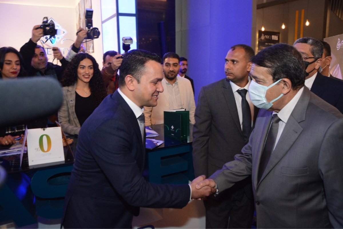 احمد ذكى عابدين يزور جناح شركة ماستر ويتابع تطورات مشروع الشركة بالعاصمة 
