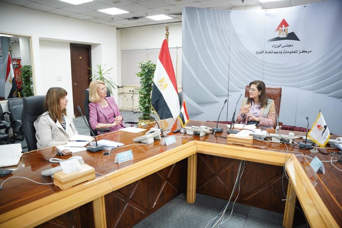 د. هالة السعيد تبحث مع «البنك الأوروبي» سبل تعزيز التعاون الثنائي