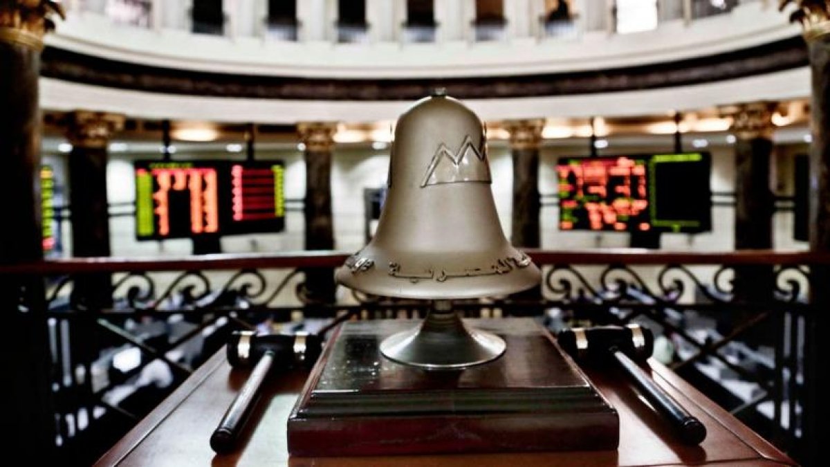 البورصة المصرية تختتم بتراجع رأس المال السوقي وتخسر 400 مليون جنيه 