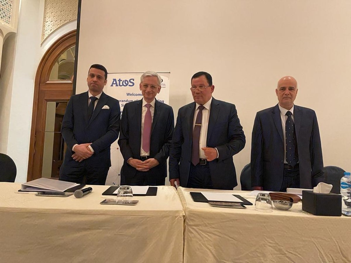 العاصمة الإدارية تتعاون مع «أتوس» لإدارة وتشغيل نظم التكنولوجيا وحلول المدن الذكية