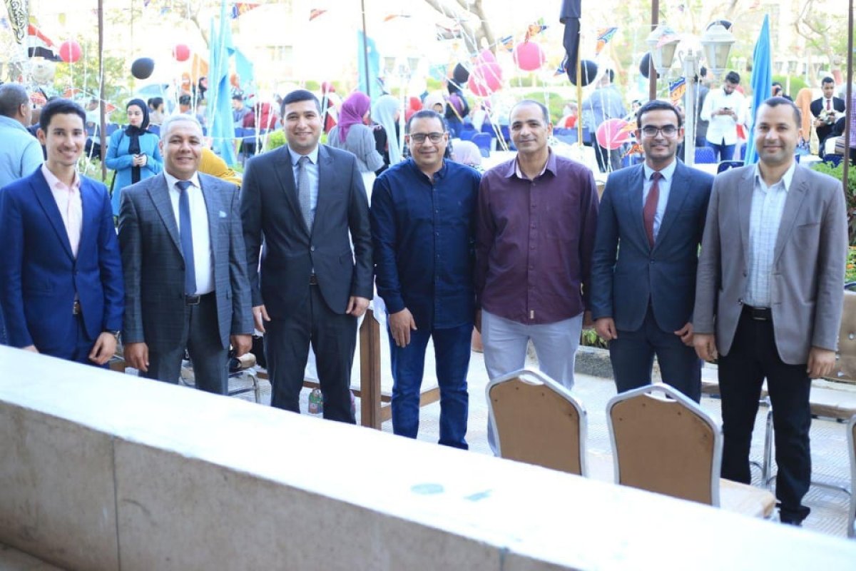 بحضور رئيس الجامعة.. "حقوق المنيا" تنظم حفل إفطار رمضاني لطلابها