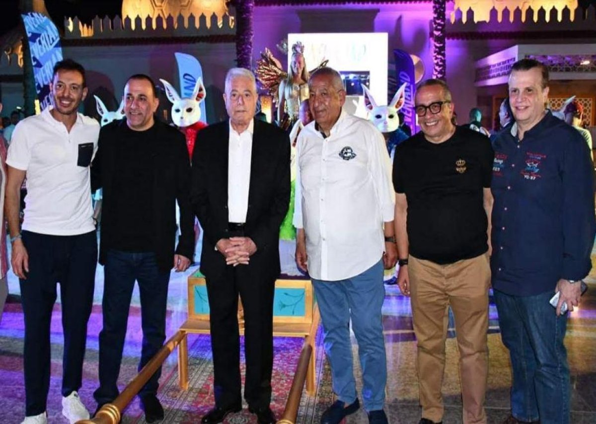 سفراء ونجوم الفن يشيدون بشرم الشيخ