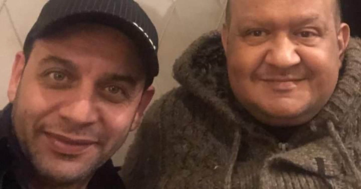 مصطفى قمر يشارك فى استقبال عزاء صديقة سامح العجمى 