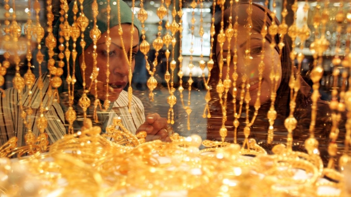 تعرف على سعر الذهب ببداية تعاملات اليوم الأحد 8-5-2022
