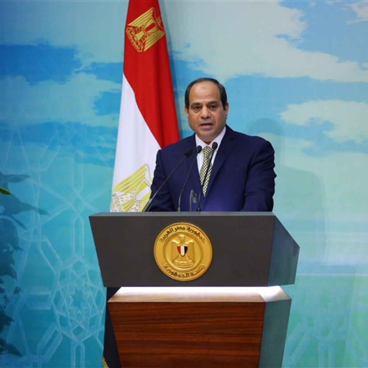 عاجل| قرار جمهورى بإعادة تنظيم المجلس الأعلى للسياحة برئاسة السيسي