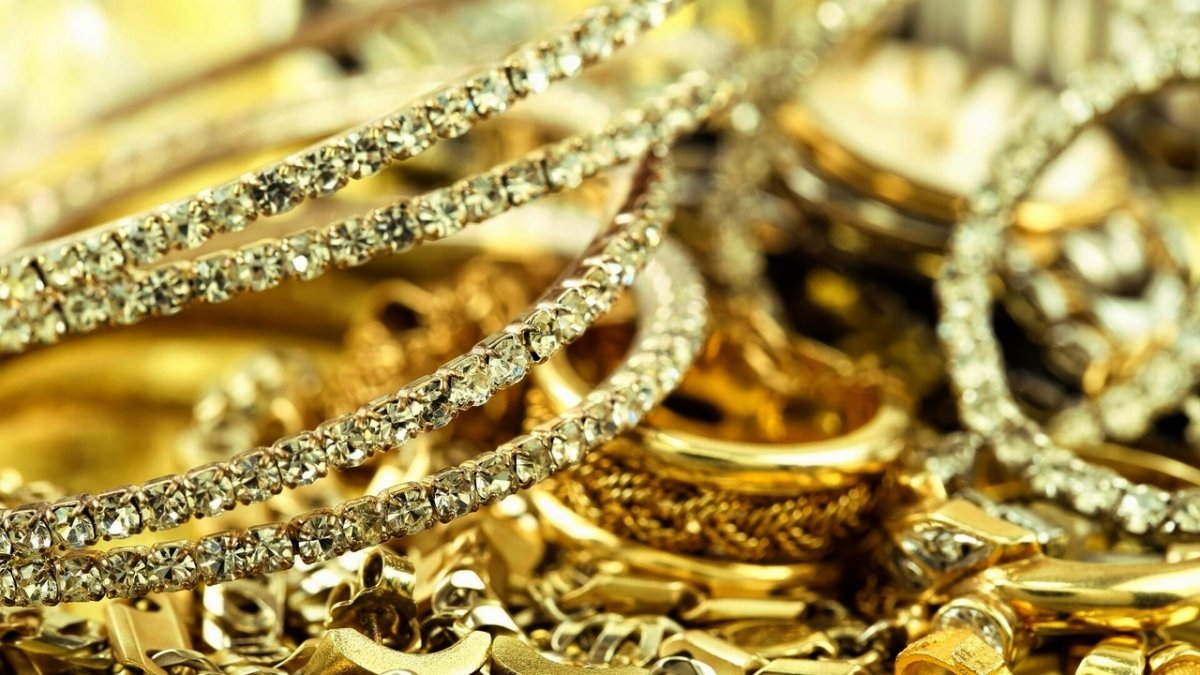 تراجع أسعار الذهب صباح اليوم السبت 21 مايو