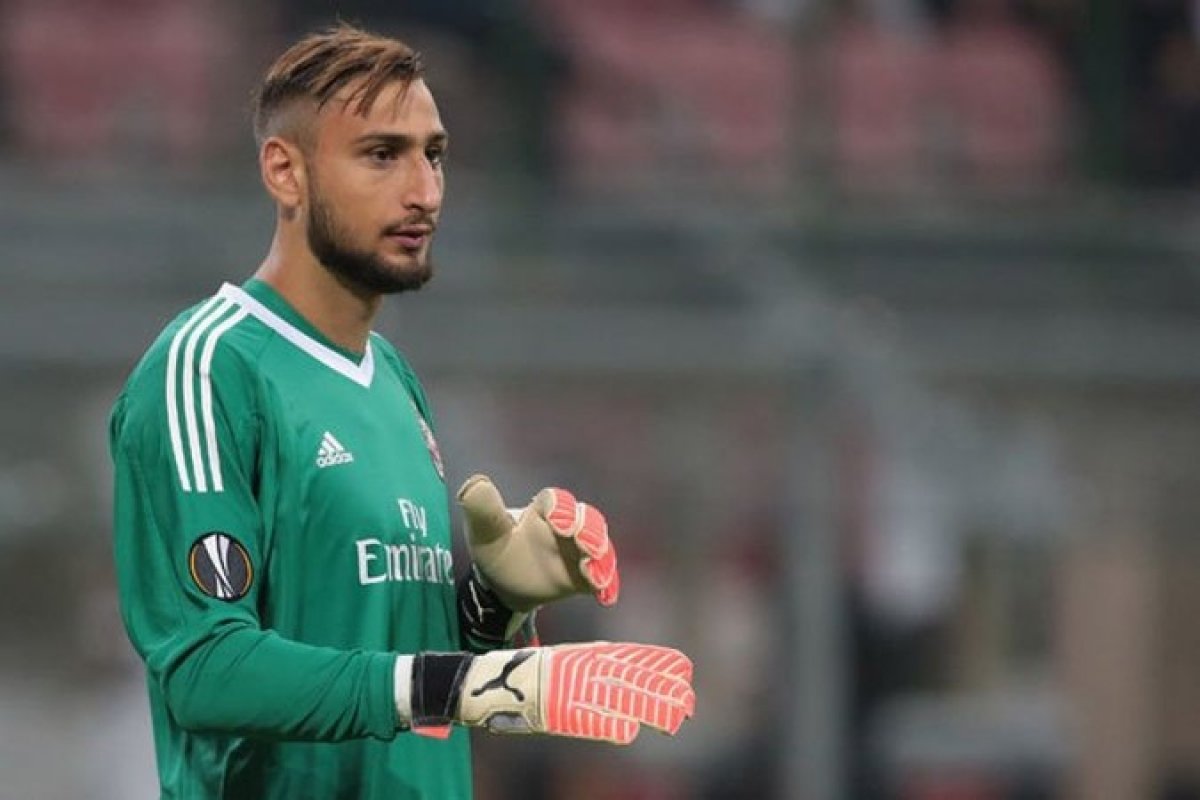 تشيلسي وباريس سان جيرمان يتنافسان لضم حارس ميلان