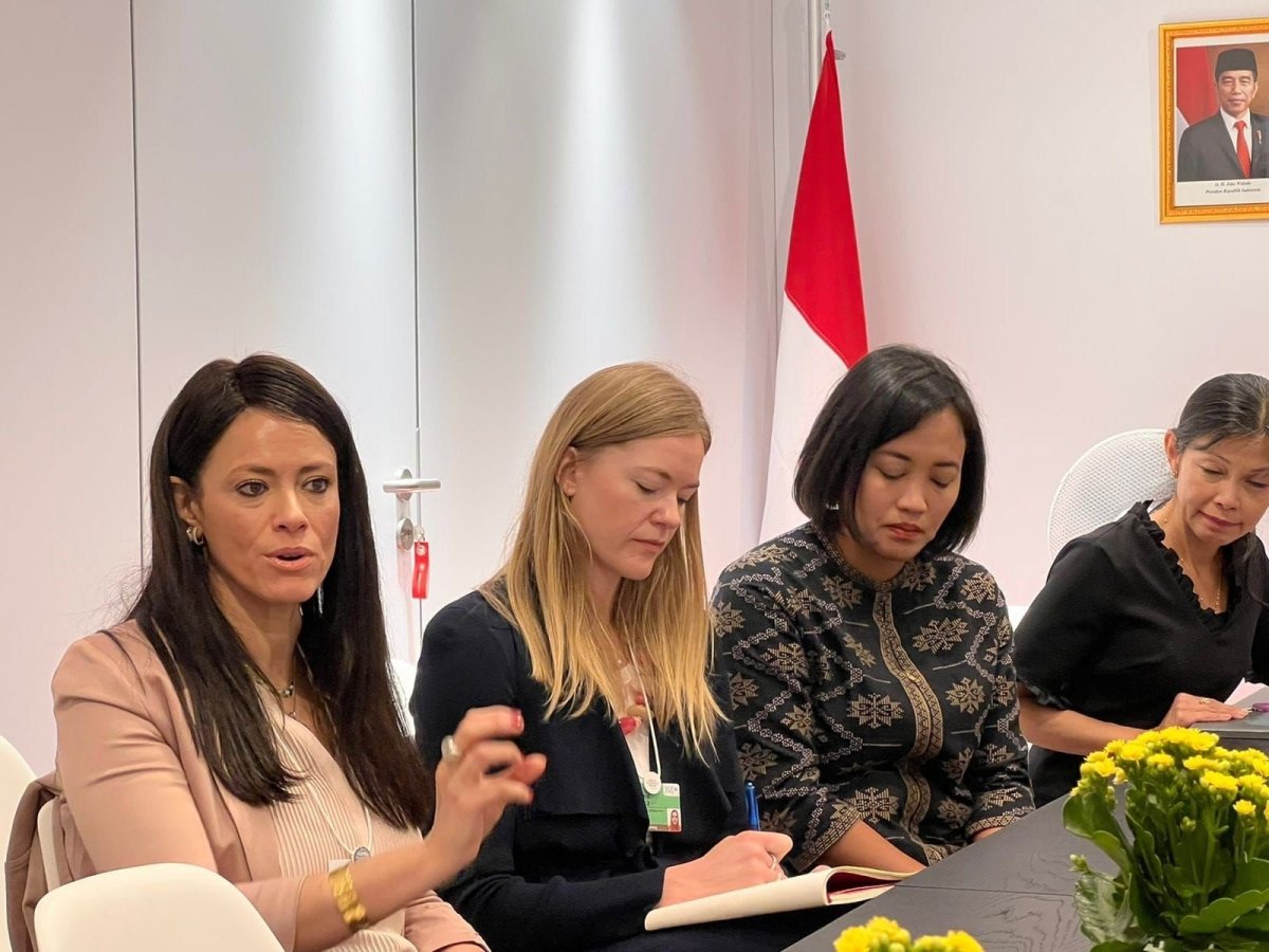 "المشاط" تواصل لقاءاتها خلال فعاليات المنتدى الاقتصادي العالمي دافوس