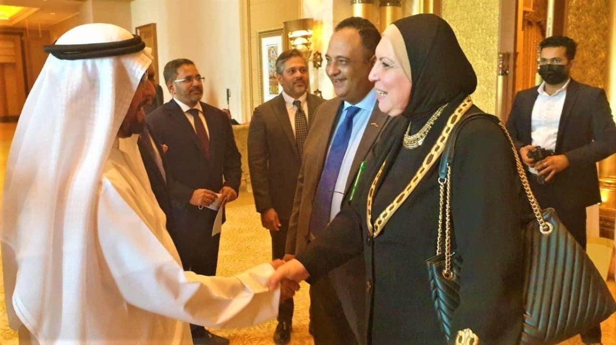 "نيفين جامع" التجارة تدعو الشركات الإماراتية لزيارة المدن الصناعية المتخصصة وزيادة استثماراتها
