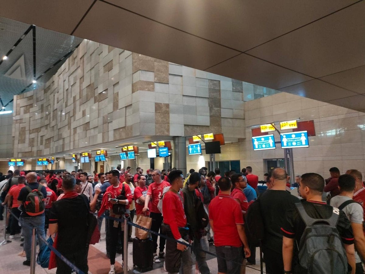 بطائرة الاحلام مصرللطيران تسير رحلة خاصة اليوم لنقل مشجعي النادي الأهلي الي المغرب 